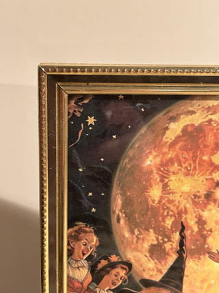 Vintage Frame Gold w/ Black Trim, Full Moon