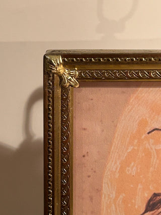 Vintage Gold Frame with Top Ring Hanger, 8x10