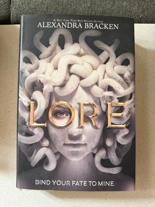 Lore Hardcover M
