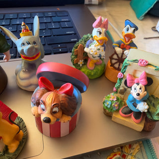 Lenox Disney Magic thimble collection - Set of 16 Figures