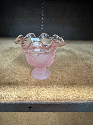 Vintage Viking Ruffled Leaf Candy Dish - value $40