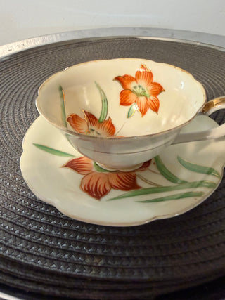 Vintage Teacup/Saucer Regina Orange Floral