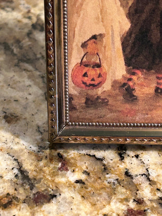 Vintage Gold Frame, 3.5”x4”, Trick or Treaters