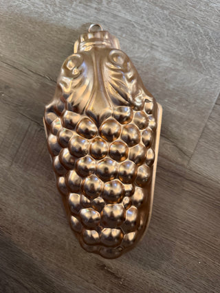 VTG Grape Mold