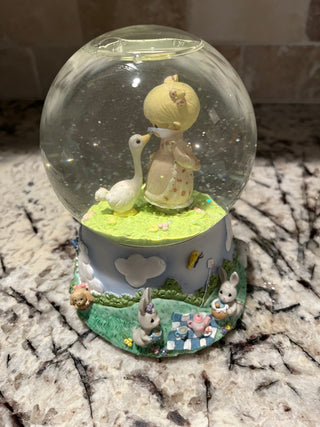 Vintage Precious Moments Musical Joyful Noise Snow Globe
