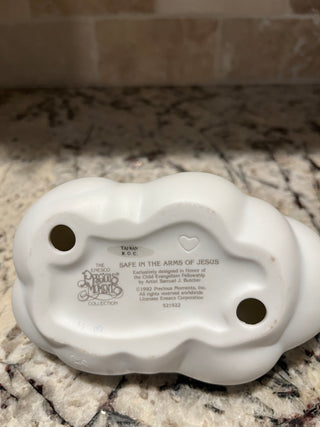 Vintage Precious Moments “Safe in the Arms of Love”