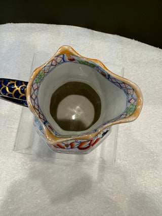 MASONS ENGLAND CREAMER, WATER LILY IN IMARI. 1860-1890