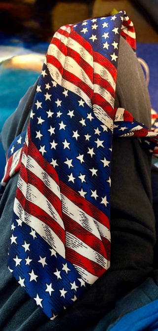 Tie American Red White and Blue As New