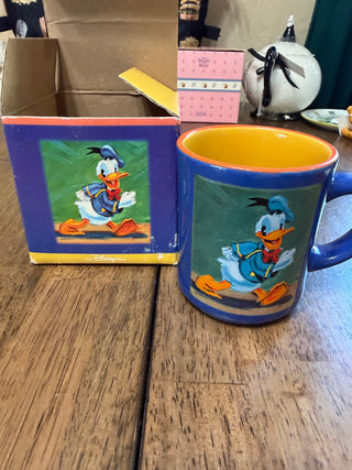 Disney Store Donald Duck Ceramic Mug Blue Yellow & Orange Thailand