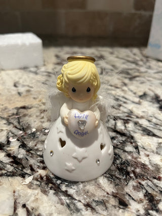 Vintage Precious Moments April Angel Avon Exclusive