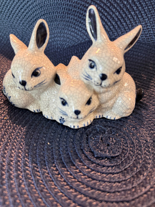 3 rabbits The potting shed vintage
