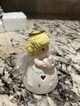 Vintage Precious Moments April Angel Avon Exclusive