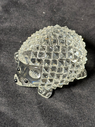 Chrystal hedgehog paperweight figurine