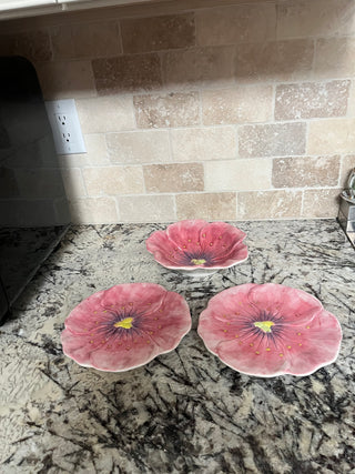 Maxcera Pink Flower Ceramic Bowl & Plates (2)