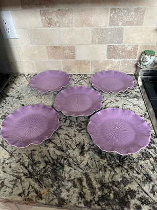 5 Vintage Metlox Potteries “Lotus” Lavendar Plates