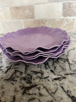 5 Vintage Metlox Potteries “Lotus” Lavendar Plates