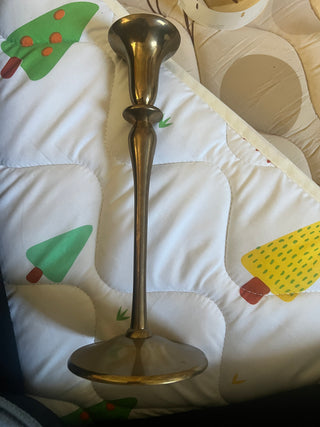 VTG Brass: candlestick elegant multi-sided base