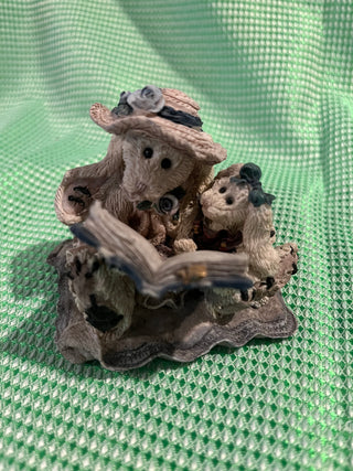 Boyds Bears Womens Work  Figurine RSV