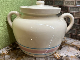 NS~ McCoy Bean pot
