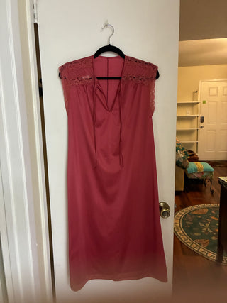 Vintage Hanes Rose Pink Lace Yoke Nightgown
