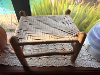 Vintage Hand Woven Oak Footstool Primitive Bench Rustic Shaker chair