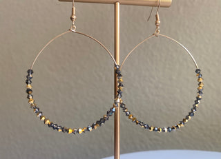 Brown/gold earrings