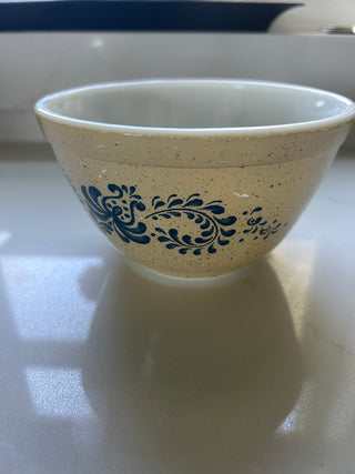 Pyrex - 401 Homestead Blue