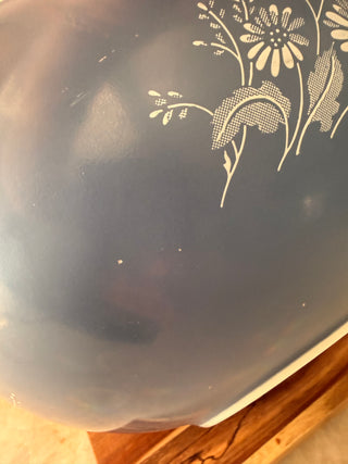 Pyrex Colonial Mist Cinderella 4 qt. Bowl 444