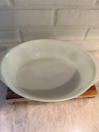 Pyrex Promotional 2 1/2 Qt 045 Hex Signs Oval Casserole