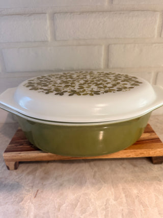 PYREX Olive Verde Casserole Ovenware Dish W/ Lid 2.5 Quart