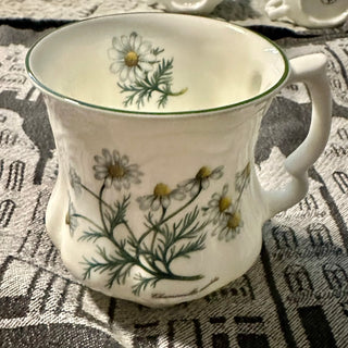 David Michael Staffordshire Fine Bone China Mug: Chamomilla reculita