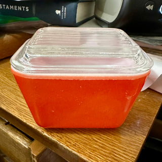Pyrex Vintage Primary Red 501 Fridge Dish