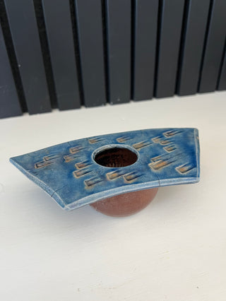 Pottery modern flower frog