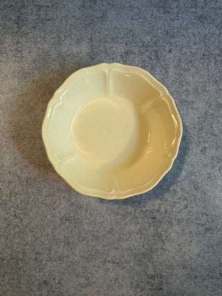 Wedgwood Queen's Plain Queens Ware Fruit/Dessert (Sauce) Bowl