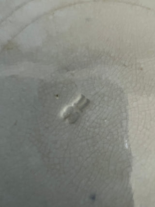 Antique blue flow plate