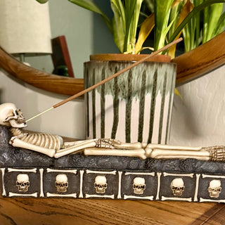 Skeleton Tomb Incense Holder/Burner