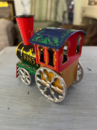 1985 Hallmark Keepsake Tin Locomotive