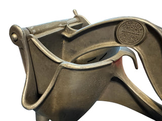 VTG WEAR-EVER Cast Aluminum Juicer