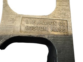 VTG L.E. MASON CO. Cast Aluminum Hand Juicer