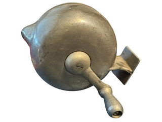 VTG L.E. MASON CO. Cast Aluminum Hand Juicer