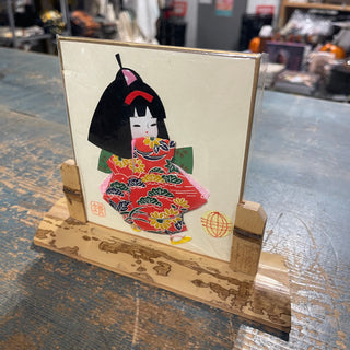 5.5" Oshie Fiber Art, Girl/Japan, w/ Stand - SP