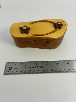 Wooden Flip-Flop Puzzle Trinket Box — Inlaid Flowers, Red Velvet Interior