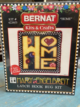 CC- ME Latch Hook Rug Kit