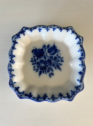 Blue and white transferware vintage dish