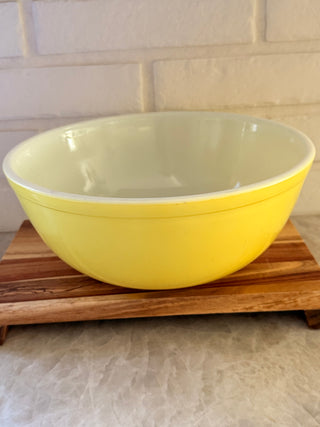 PYREX Primary Yellow #404