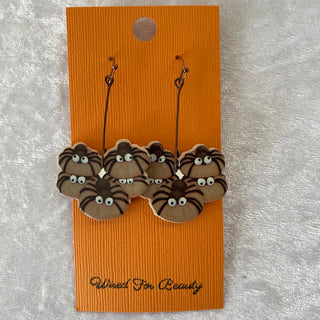 Halloween earrings, brown spiders