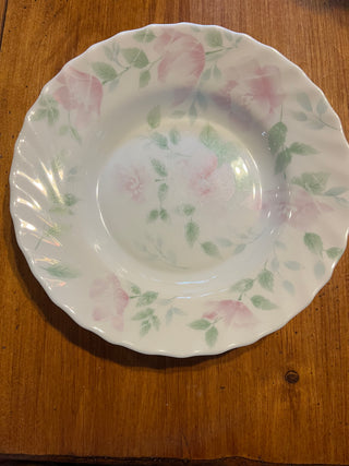 "French Arcopal"  Florentine Salad Bowl RSV