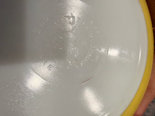 Vintage Pyrex primary Yellow 404