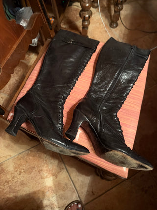 Via Spiga Dacia Black Leather Boots Pointed Toe Knee High Size 7M