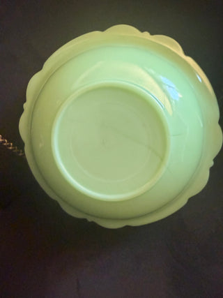 Rare Vintage McKee Jadelite Large 8.5" Serving Bowl Scalloped Edge Glowy Glass VV